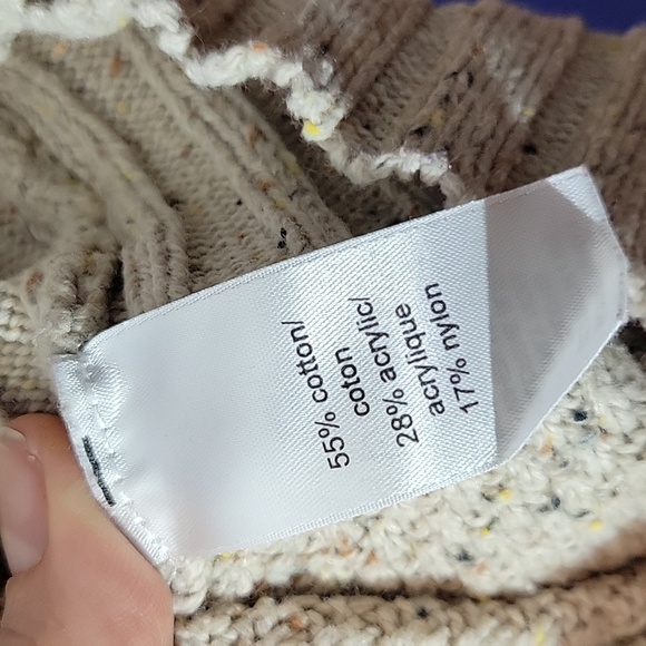 Maurices sweater - Picture 6 of 6